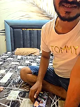 RealcoupleP online show from 3, 2, 2026