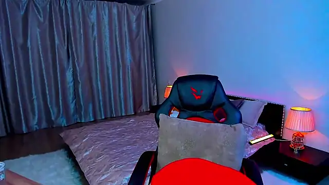 Snapshot of Sofia_beautifuul chatting on 17, 10, 2025 Sofia beautifuul online show from 17, 10, 2025