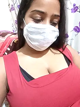 Snapshot of COZY_ROZI chatting on 18, 9, 2025 COZY ROZI online show from 18, 9, 2025