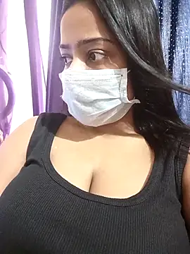 Snapshot of COZY_ROZI chatting on 2, 11, 2025 COZY ROZI online show from 2, 11, 2025