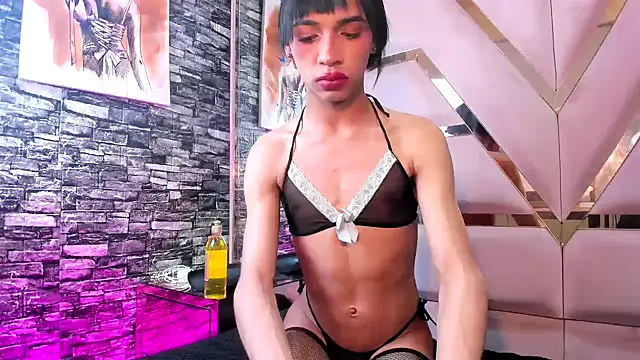 Danny Luxx online show from 9, 4, 2026