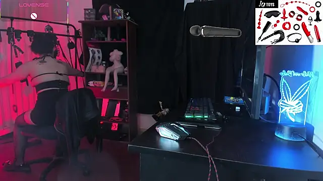 OnyxDiosaGotica online show from 8, 10, 2025