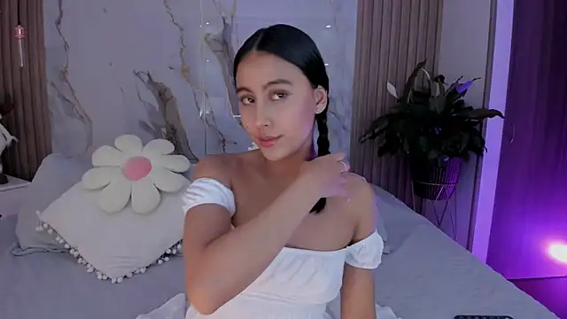 miss martiina online show from 26, 11, 2025