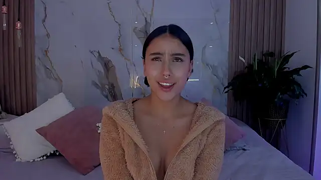 miss martiina online show from 29, 10, 2025