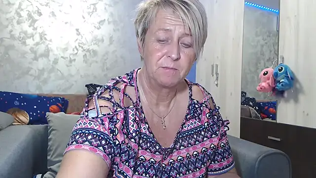 RosesandLillies online show from 17, 12, 2025