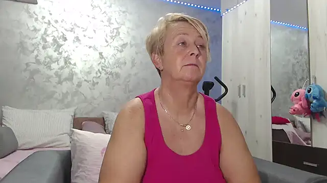 RosesandLillies online show from 21, 4, 2026