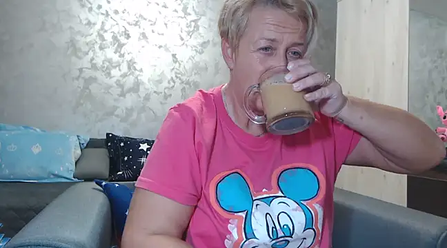 RosesandLillies online show from 25, 2, 2025