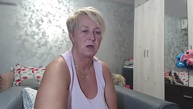 RosesandLillies online show from 26, 9, 2025