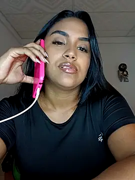 Snapshot of victoria_roussee chatting on 25, 9, 2025 victoria roussee online show from 25, 9, 2025