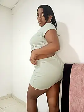 Snapshot of victoria_roussee chatting on 19, 3, 2025 victoria roussee online show from 19, 3, 2025