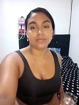 Snapshot of victoria_roussee chatting on 27, 2, 2025 victoria roussee online show from 27, 2, 2025