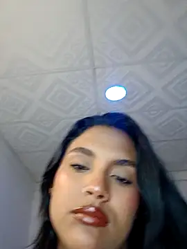 victoria roussee online show from 2, 11, 2025