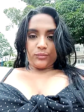 Snapshot of victoria_roussee chatting on 7, 3, 2025 victoria roussee online show from 7, 3, 2025