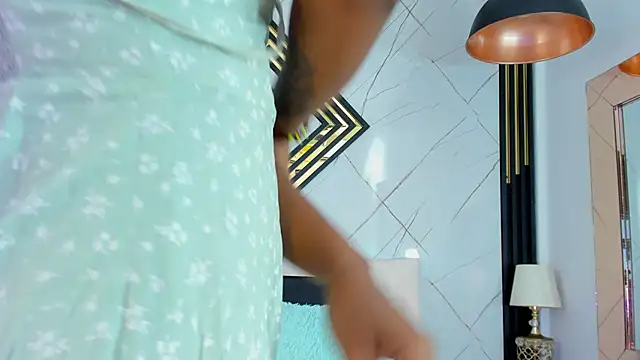 EmilyDiaaz online show from 18, 10, 2025