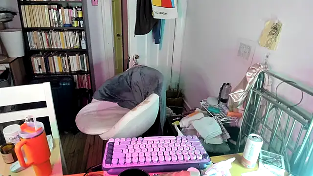 Rosiee69  online show from 9, 11, 2025