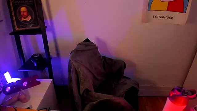 Rosiee69  online show from 13, 3, 2026