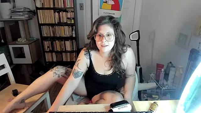 Rosiee69  online show from 22, 12, 2025