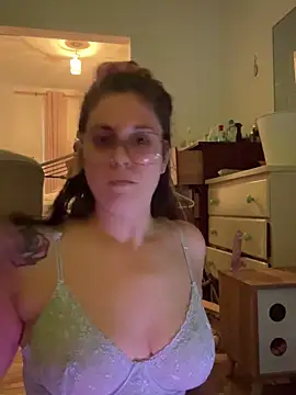 Snapshot of Rosiee69_ chatting on 9, 3, 2025 Rosiee69 online show from 9, 3, 2025