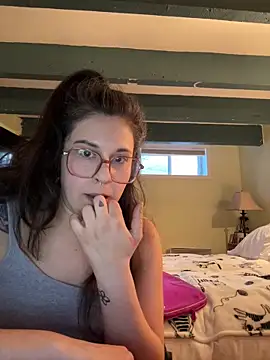 Snapshot of Rosiee69_ chatting on 2, 3, 2025 Rosiee69 online show from 2, 3, 2025