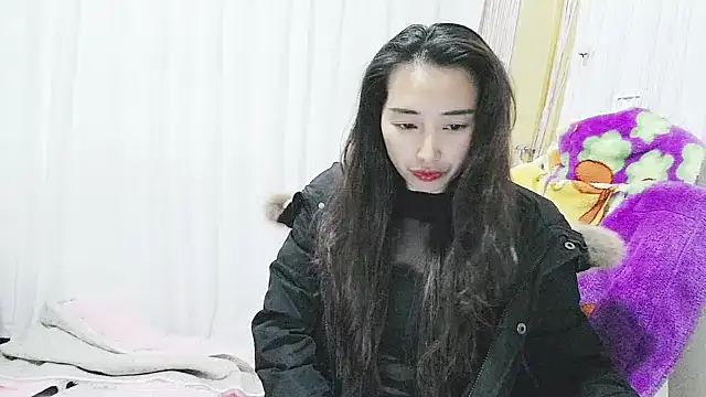 Snapshot of hebe-02 chatting on 22, 3, 2025 hebe-02 online show from 22, 3, 2025