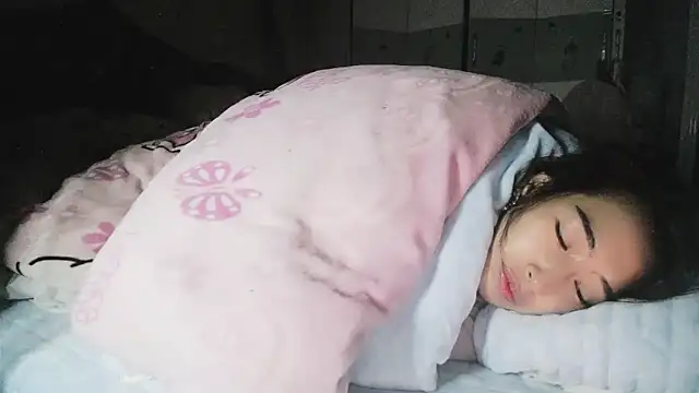 hebe-02 online show from 27, 11, 2025