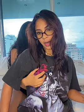 Snapshot of Alice_surprise chatting on 19, 11, 2025 Alice surprise online show from 19, 11, 2025