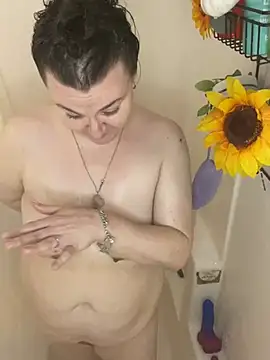HTXBELLE online show from 10, 3, 2025