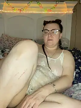 HTXBELLE online show from 8, 3, 2025