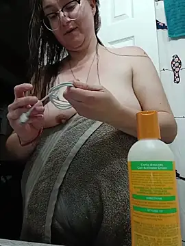 HTXBELLE online show from 25, 11, 2025