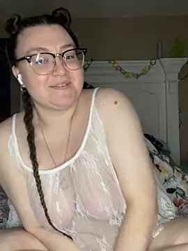 HTXBELLE online show from 8, 3, 2025