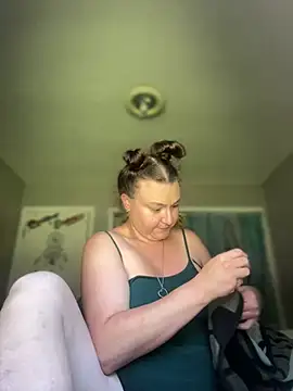 Snapshot of HTXBELLE chatting on 21, 7, 2026 HTXBELLE online show from 21, 7, 2026