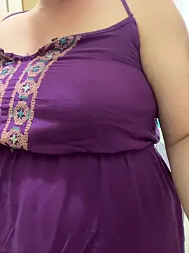 HTXBELLE online show from 5, 2, 2026