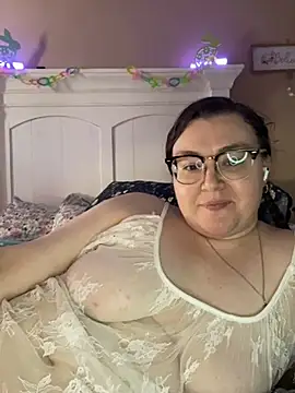 HTXBELLE online show from 1, 3, 2025