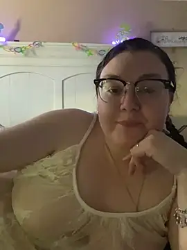 HTXBELLE online show from 2, 3, 2025
