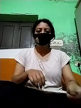 cuteangel9999 online show from 18, 2, 2025