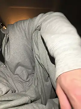 Snapshot of chiba_chan chatting on 20, 3, 2025 chiba chan online show from 20, 3, 2025