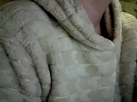 Snapshot of AliniX chatting on 22, 3, 2025 AliniX online show from 22, 3, 2025