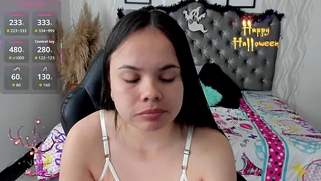 Snapshot of Kath_latorre chatting on 9, 10, 2025 Kath latorre online show from 9, 10, 2025