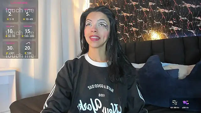 aitana garcia  online show from 24, 10, 2025