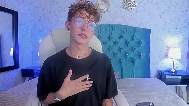 iiangel  online show from 12, 11, 2025