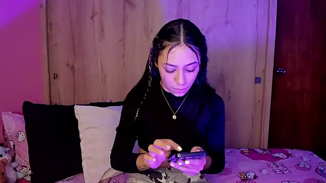 Snapshot of TANIA_06 chatting on 17, 5, 2026 TANIA 06 online show from 17, 5, 2026
