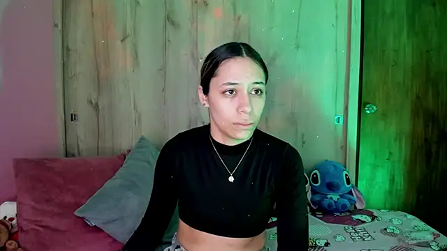 Snapshot of TANIA_06 chatting on 1, 6, 2026 TANIA 06 online show from 1, 6, 2026