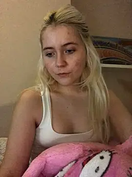 Snapshot of Blondie_Sofia_Essexbabe chatting on 30, 10, 2025 Blondie Sofia Essexbabe online show from 30, 10, 2025