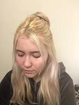 Blondie Sofia Essexbabe online show from 3, 3, 2026