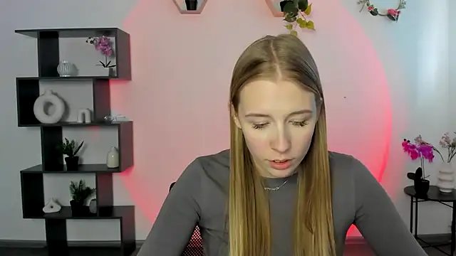 AnnNorriss online show from 12, 3, 2025