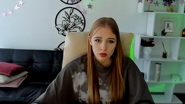 AnnNorriss online show from 5, 3, 2025
