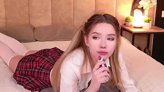 Sierra Fane online show from 22, 11, 2025