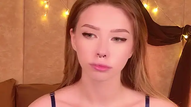 Sierra Fane online show from 13, 3, 2026