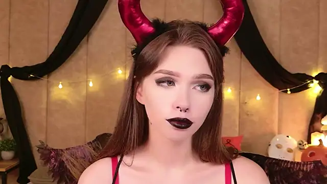 Sierra Fane online show from 31, 10, 2025