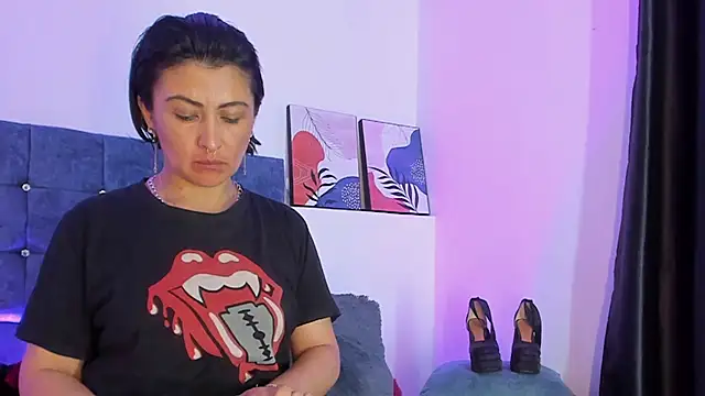 lilith catt online show from 26, 2, 2025